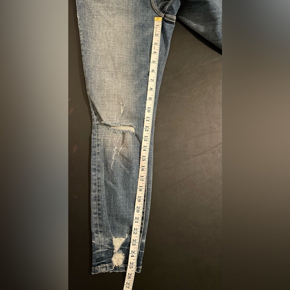 NWT Good American Good Waist Skinny Jeans Blue634 Crop Size 6 Distressed - Picture 5 of 8